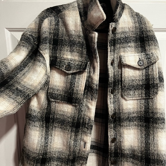 Green wooly plaid coat - Picture 4 of 6